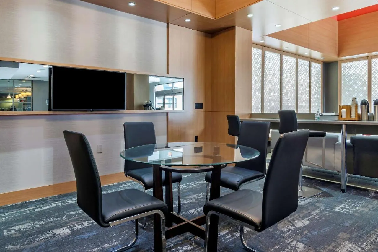***  Best Western Plus Vancouver Airport Hotel Canada
