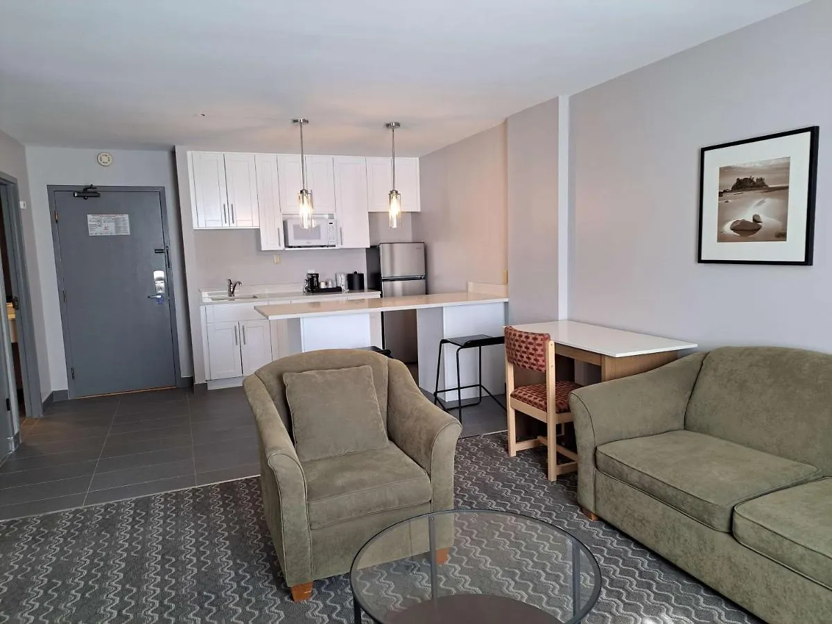 Best Western Plus Vancouver Airport Hotel